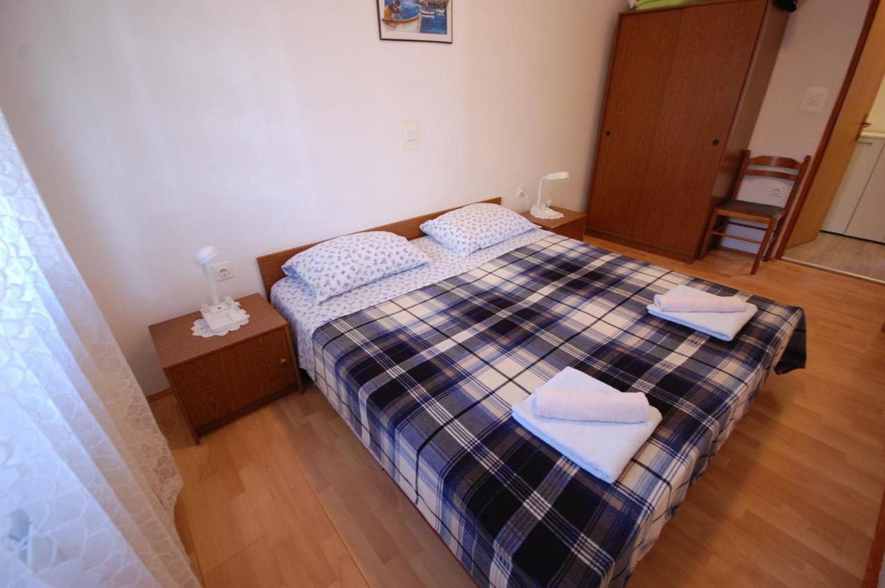נייביצה Apartments Snjezana By El-Pi Tours מראה חיצוני תמונה